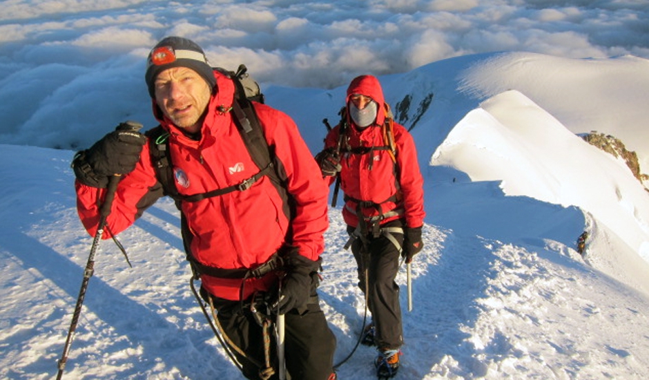 Nomura climbs Mont Blanc for us!