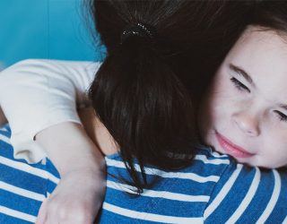 How to support bereaved siblings image