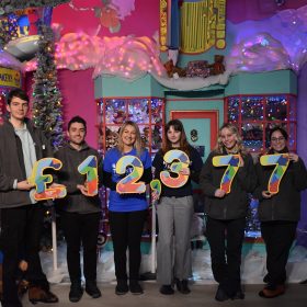 Chessington Garden Centre raises more than £12,000 for Rainbow Trust thumbnail