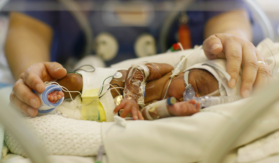 Neonatal care and support – the challenges of piloting a new service