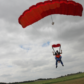 Fundraisers in York skydive for charity thumbnail