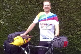 Essex man raises £1,600 after John O’Groats to Land’s End cycle image