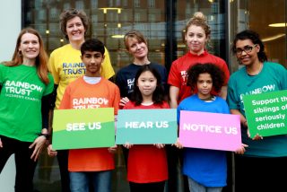 Siblings deliver letter to heart of government image